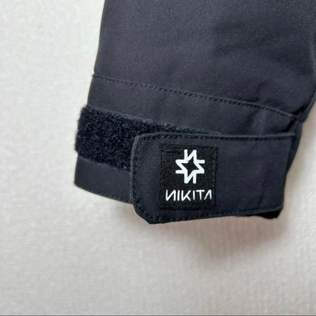 NIKITA ジュニア キッズ スノーボードウェア 上下セットＭサイズ【美品】