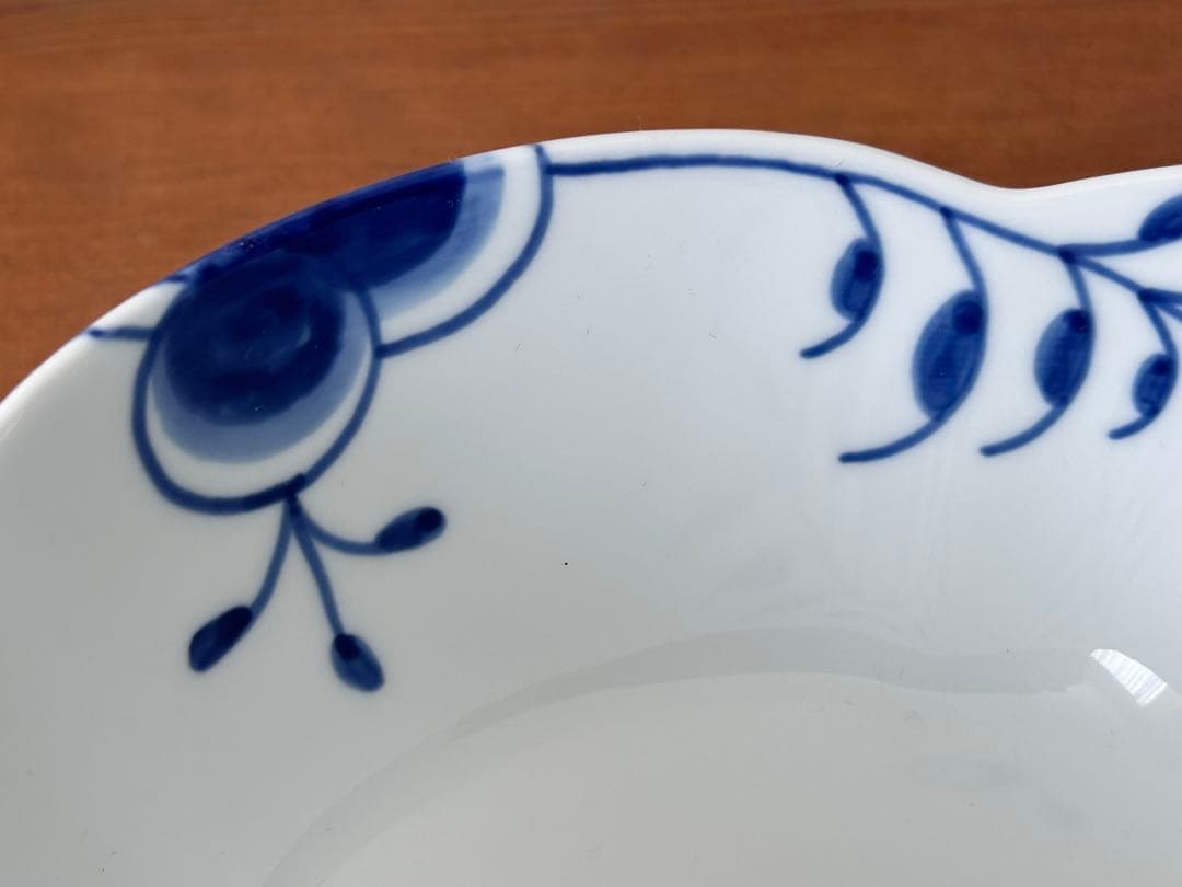 ブルーフルーテッド　メガ　ソースボート