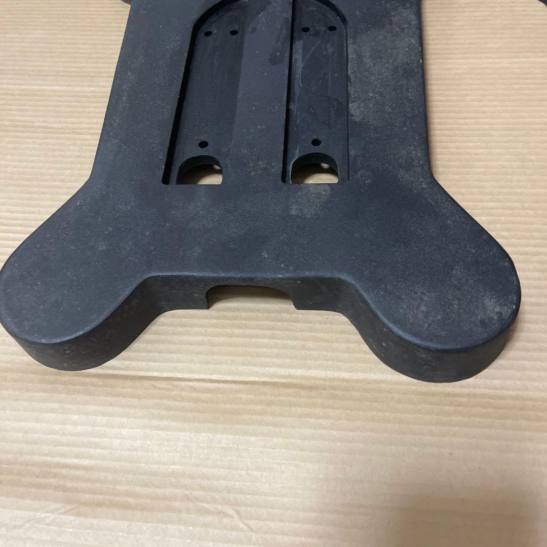 B & W スピーカースタンド　￼ fS-700