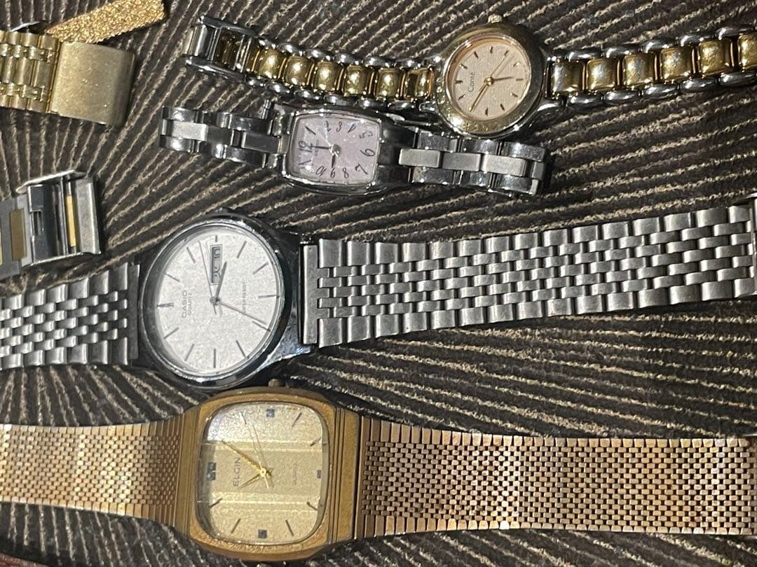 専用　総額定価50万円超【美品】レディース　ゴールドクォーツ時計　15本おまとめ