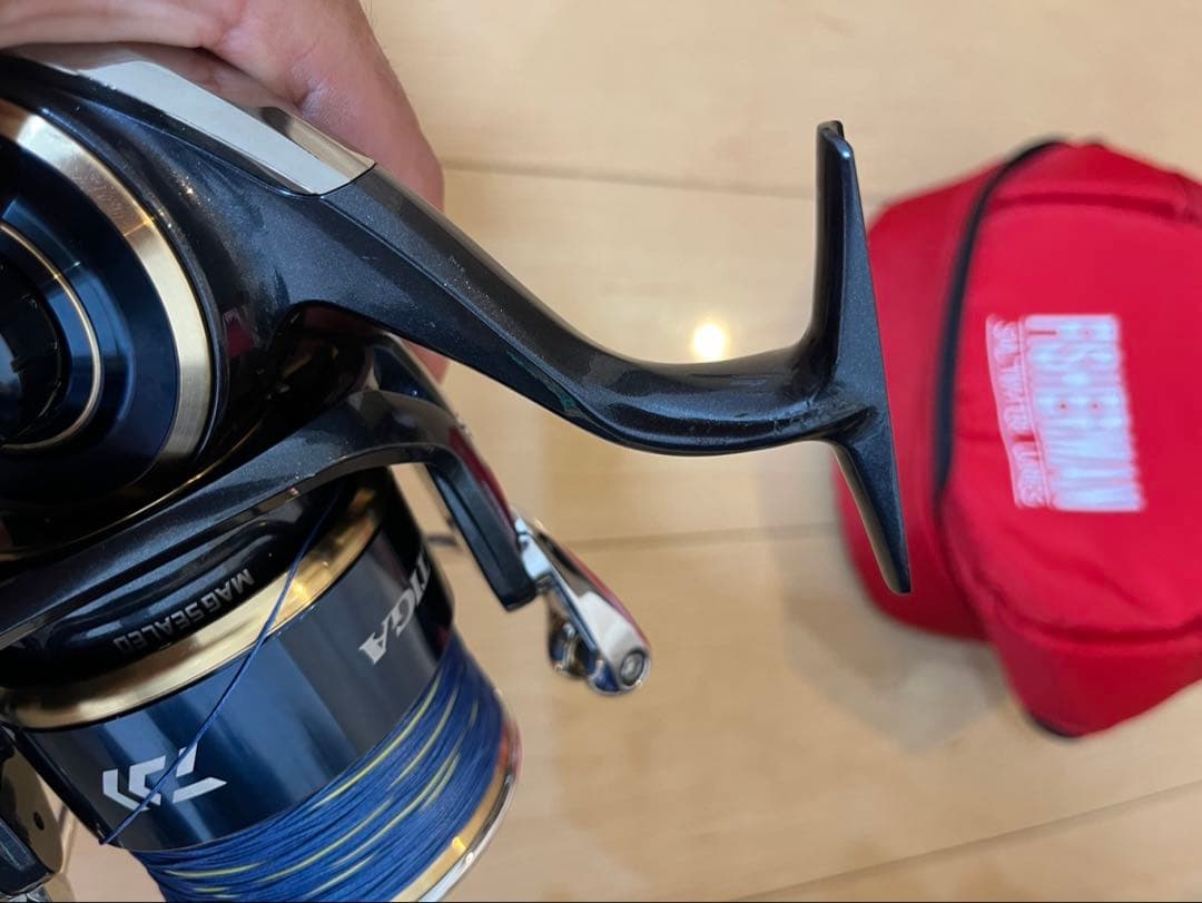 値下げ中　ダイワSALTIGA 18000-Pスピニングリール