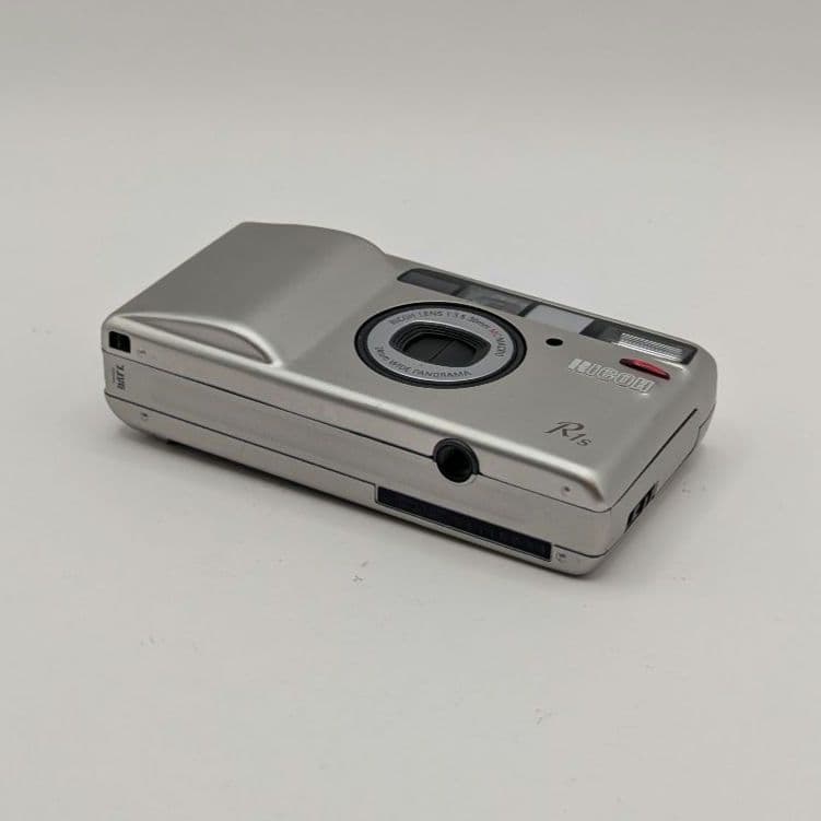 RICOH リコー R1S