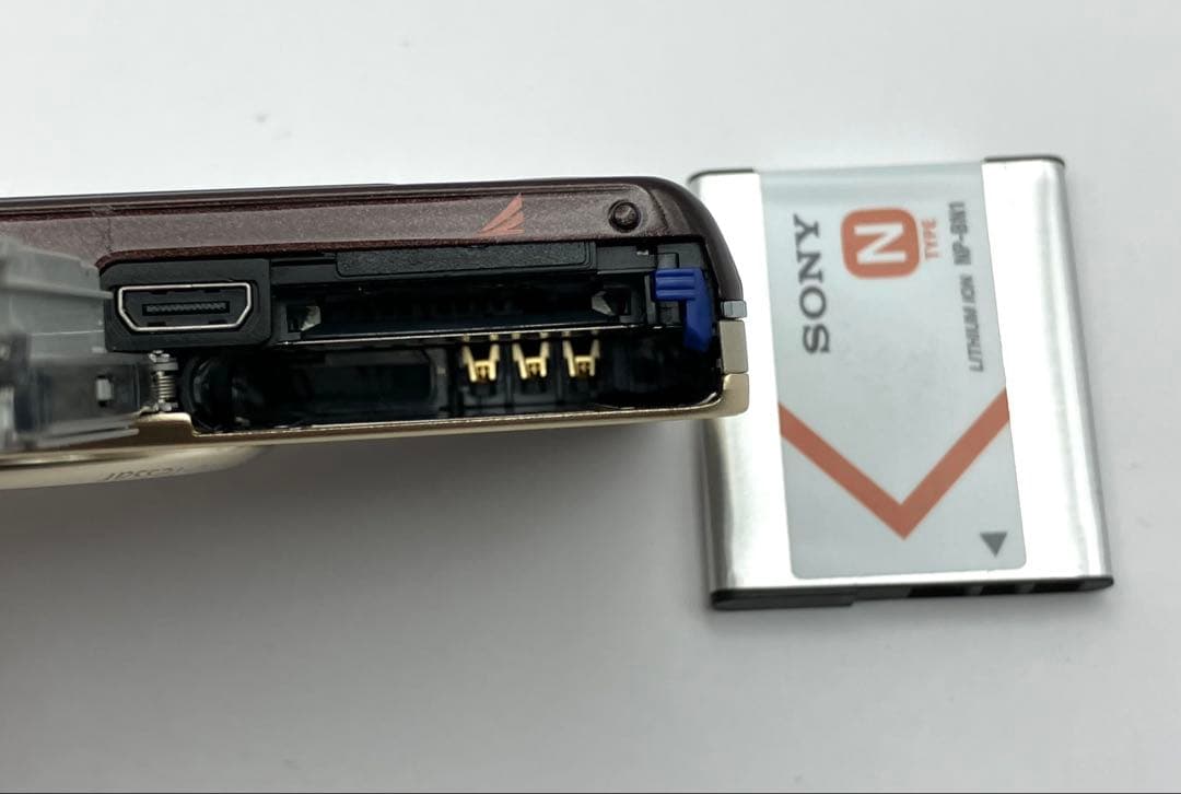 Sony Cyber Shot DSC-W570 ゴールド　デジカメ