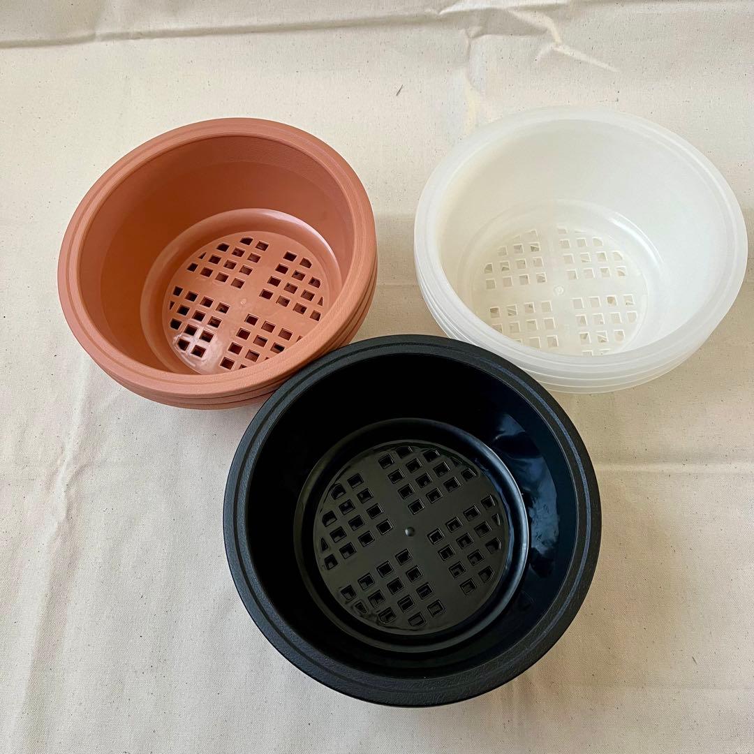 ☘️植木鉢　大型　プラスチック　プランター鉢　園芸　底穴　ガーデン　9個