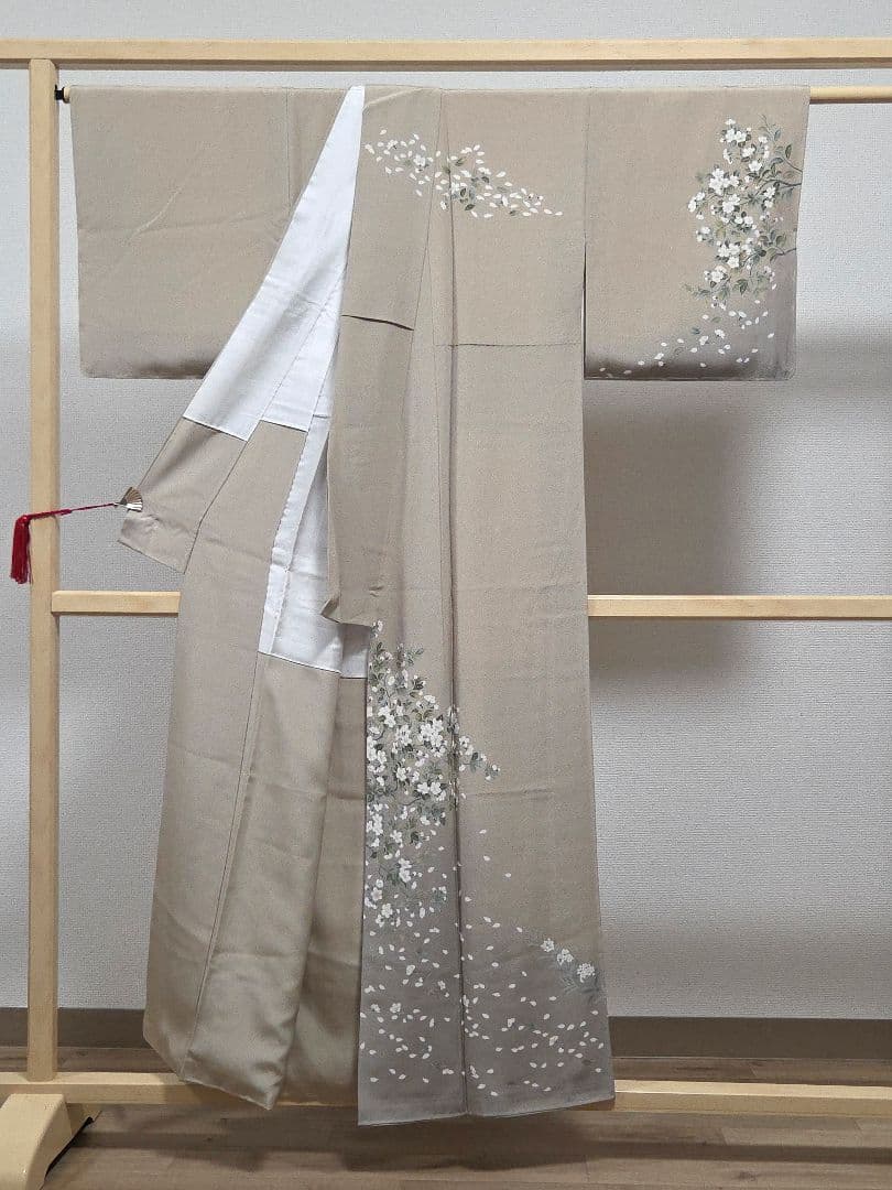 B 美品 手描き友禅染め 桜の花模様 縮緬 袷 正絹 訪問着 着物 53