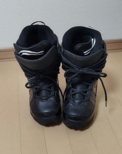 スノーボード BURTON 122 ブーツ BXB 22.5〜23