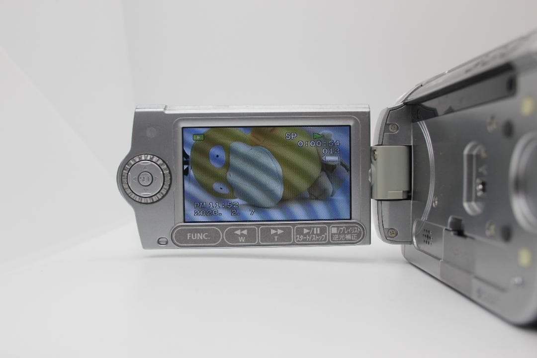 Canon IVIS HG10 バッテリー　充電器付　動作OK