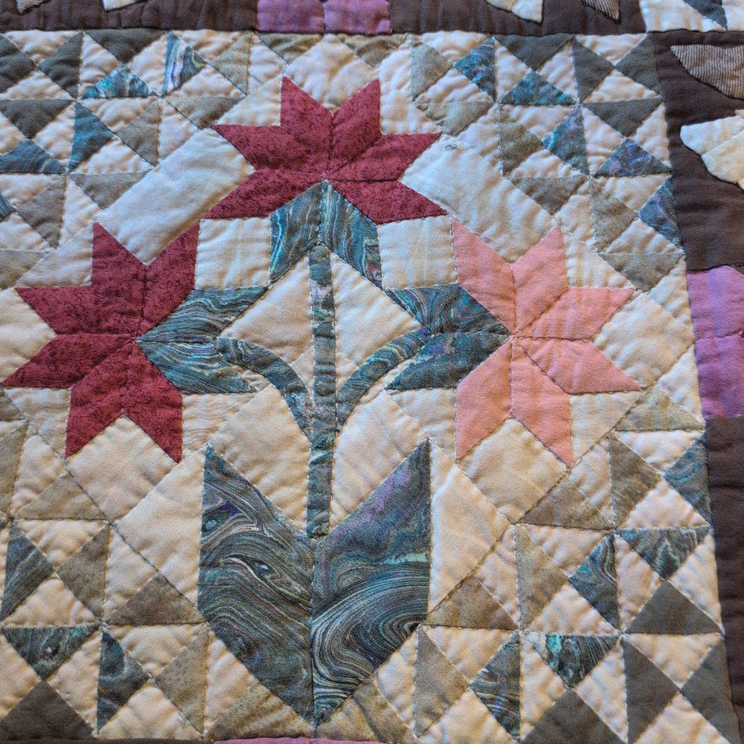 カラフルな手作りキルト