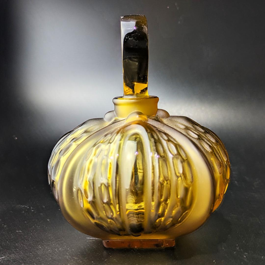 芸術的刺激に惹かれる★ラリック ミラベル アンバー 13㎝ 香水瓶 箱付き