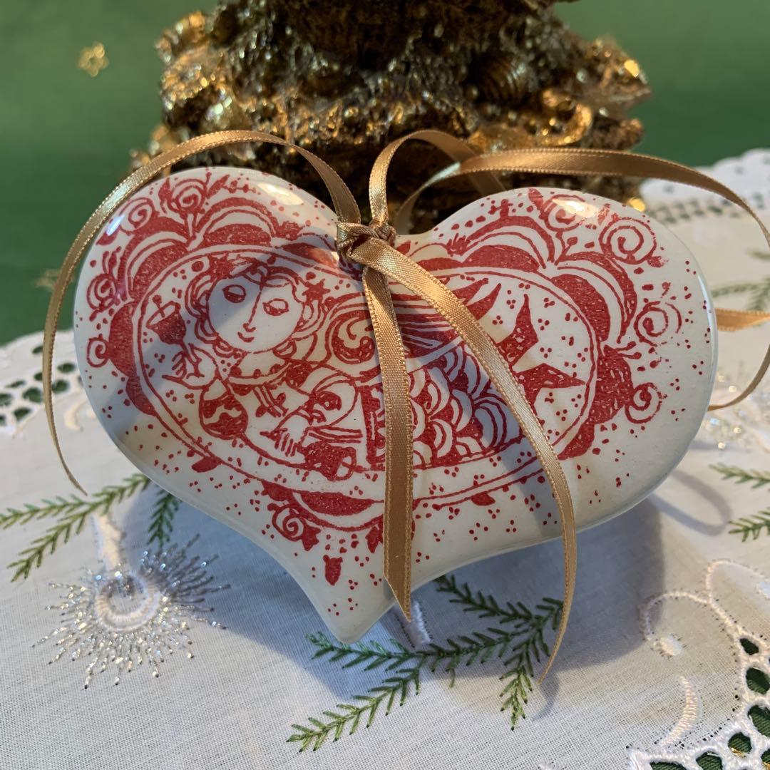 ビヨンヴィンブラッド　赤色のニモール窯のビンテージ天使のオーナメント！可愛い！