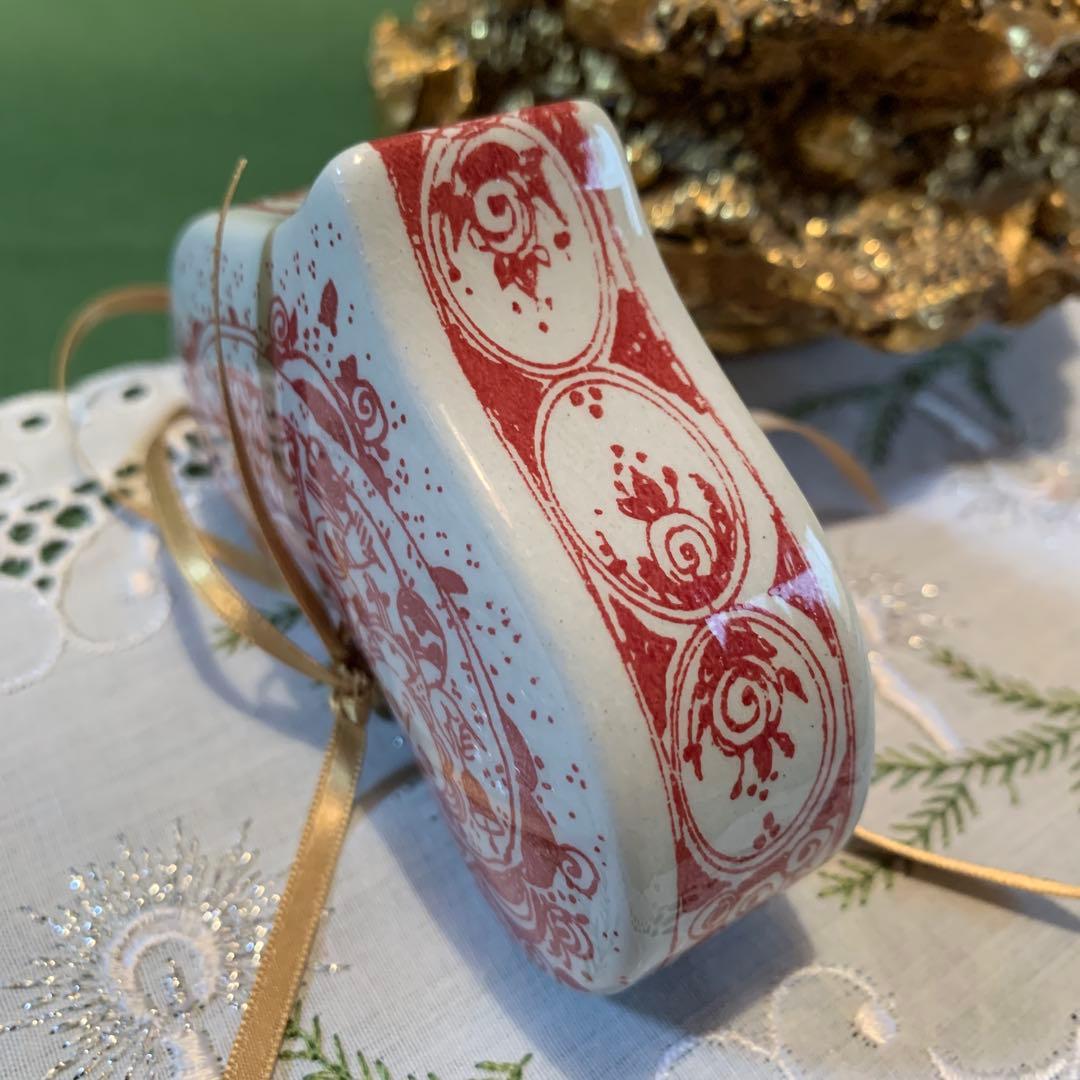 ビヨンヴィンブラッド　赤色のニモール窯のビンテージ天使のオーナメント！可愛い！