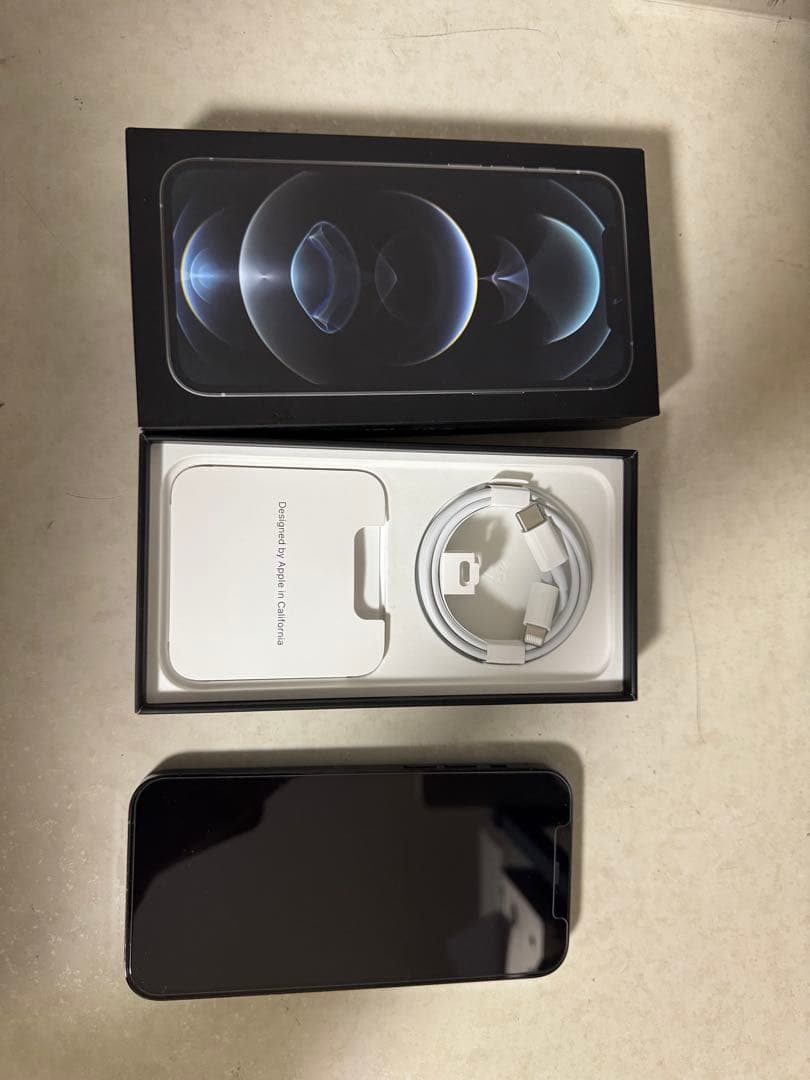 美品　iPhone12 Pro 256GB SIMフリー 即発送