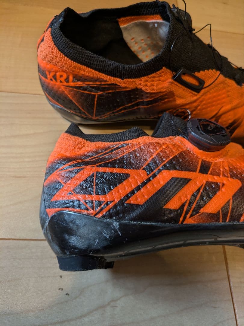 DMT KR1 シューズ 42.5 オレンジ/ブラック