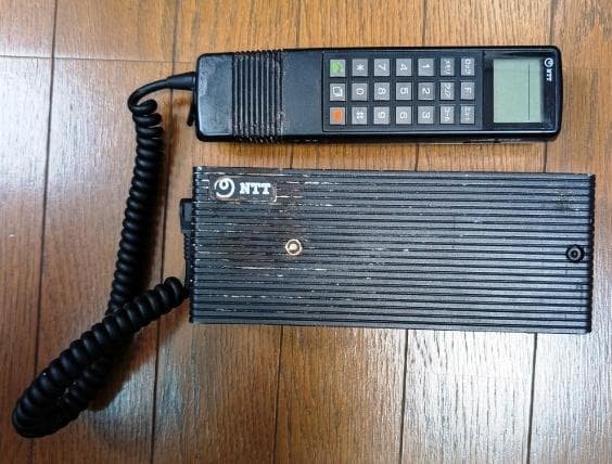 レトロTZ-803型　自動車電話機