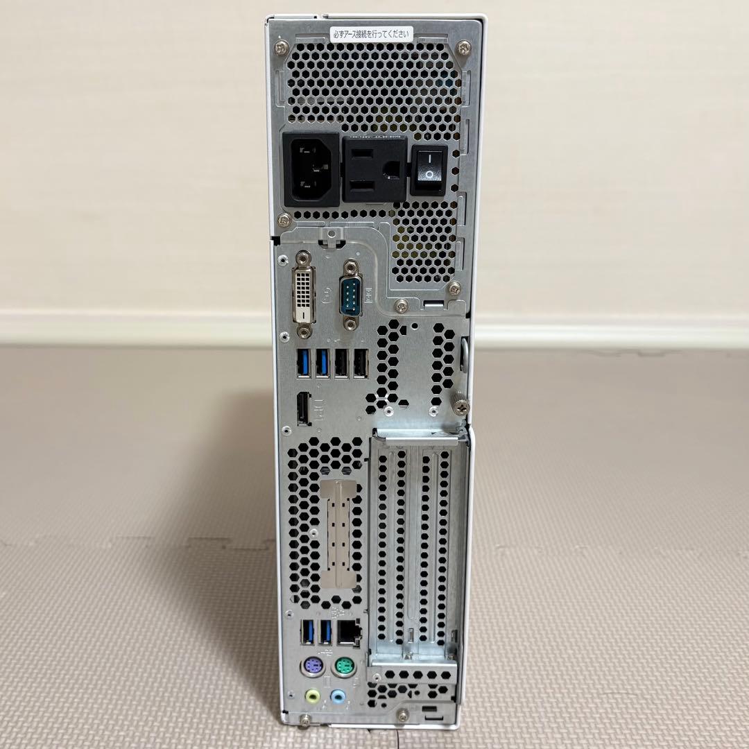 【美品】富士通 ESPRIMO D586【i5/SSD256GB/8GB】