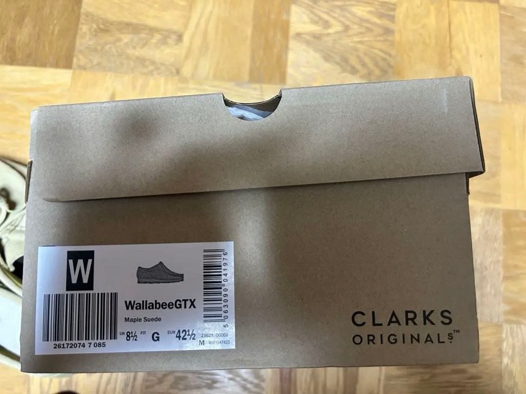 ゴアテックスモデル！Clarks ワラビー