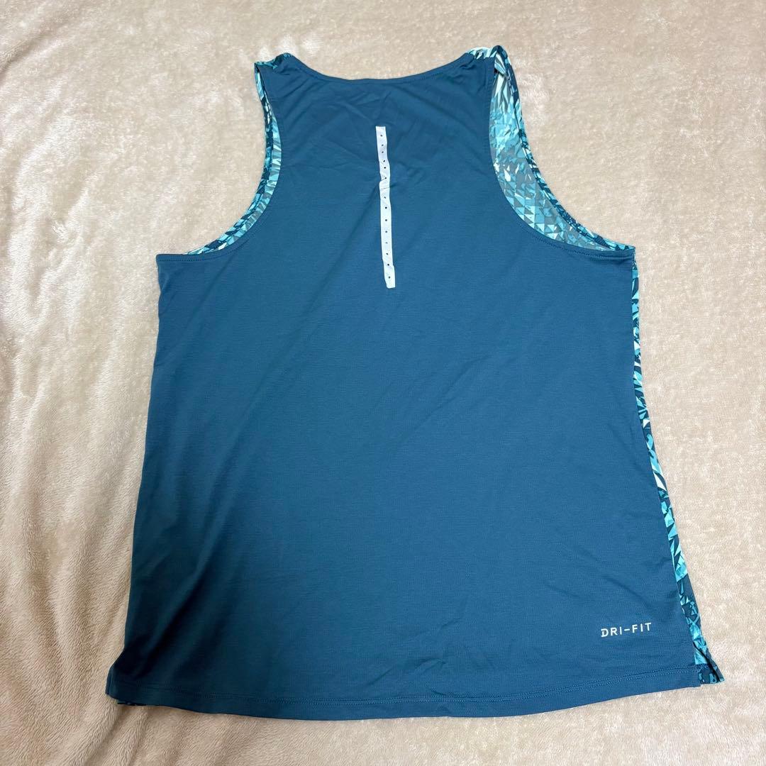 ナイキ　シングレット