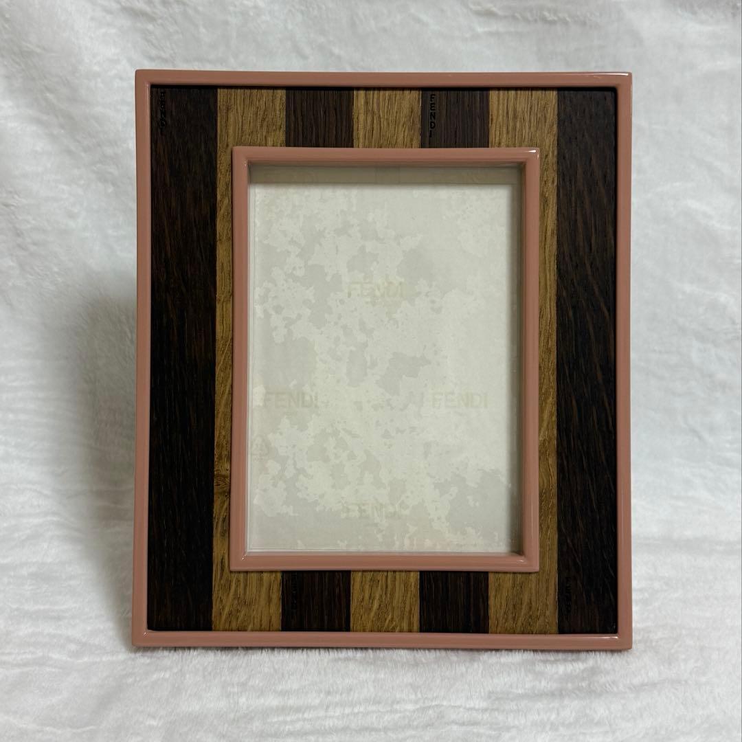 フェンディ★フォトフレーム★木製★茶色×ピンク系★未使用美品★箱付き★希少品