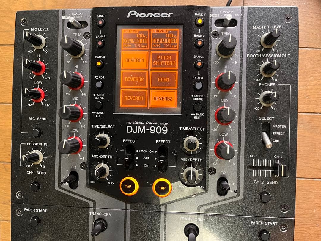 メンテナンス済み　Pioneer DJM-909 エフェクト多数