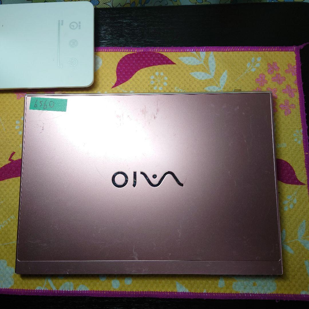 ピンク！小型軽量モデル！VAIO proPJ11！ノートパソコン！i5