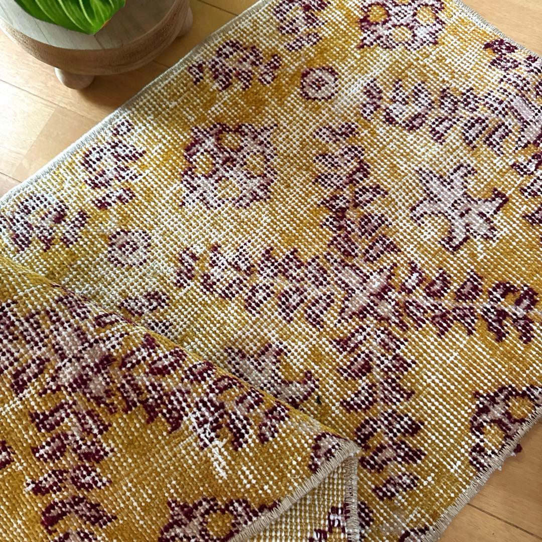 41.5×83マスタードイエロー×エンジ　トルコヴィンテージラグ