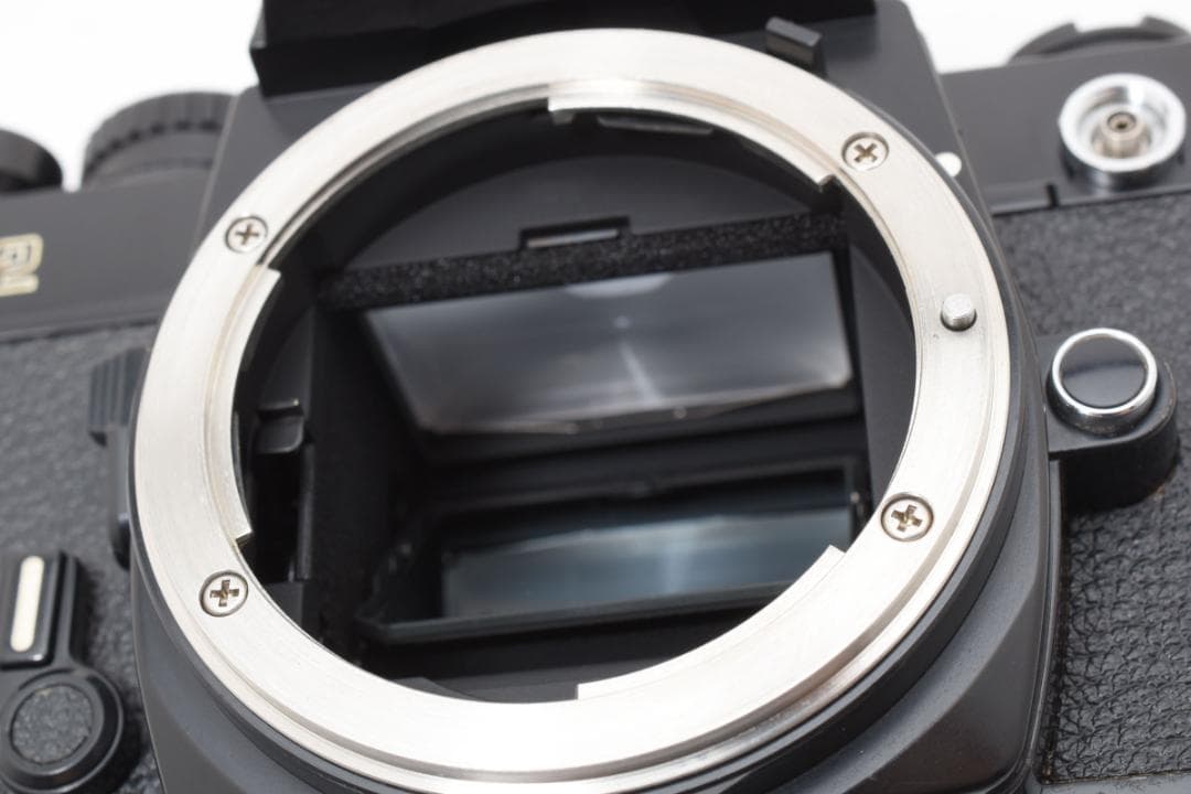 超美品 ニコン New FM2 ブラック フィルム モルト新品交換済 M833