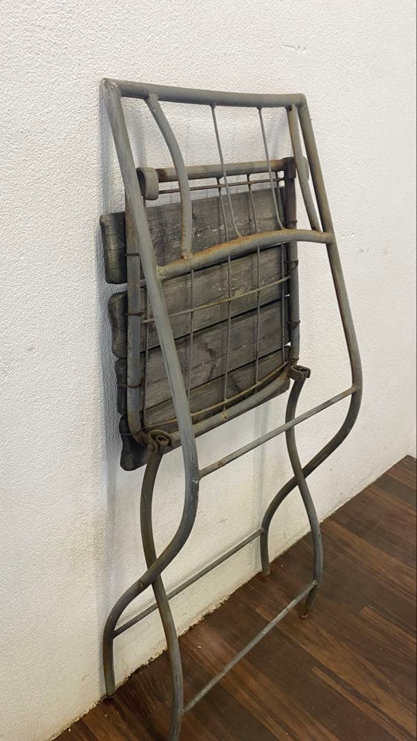 ヴィンテージ風　折りたたみ椅子　アンティーク