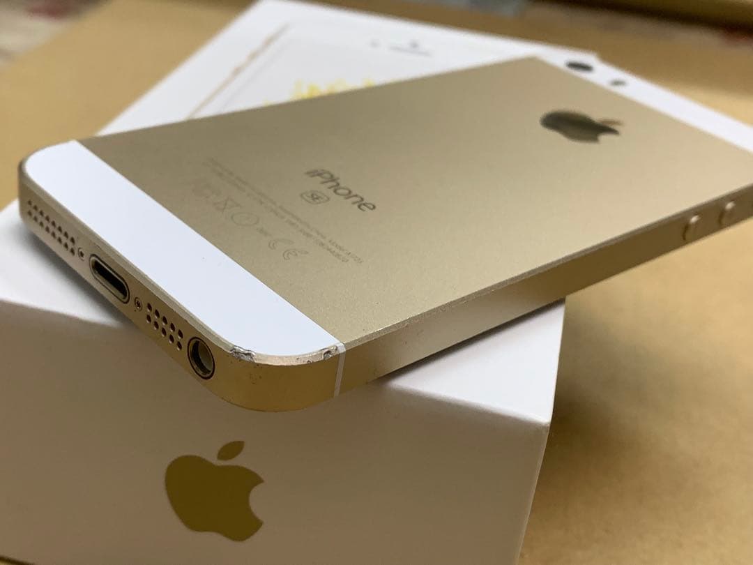 ☆美品☆ iPhone SE（第1世代） ゴールド 34G