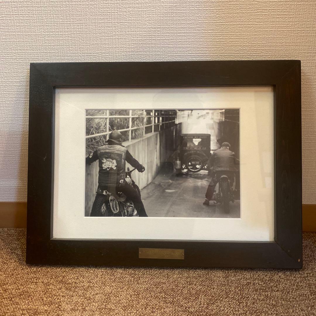 グラッドハンド アートフレーム　写真額装付き