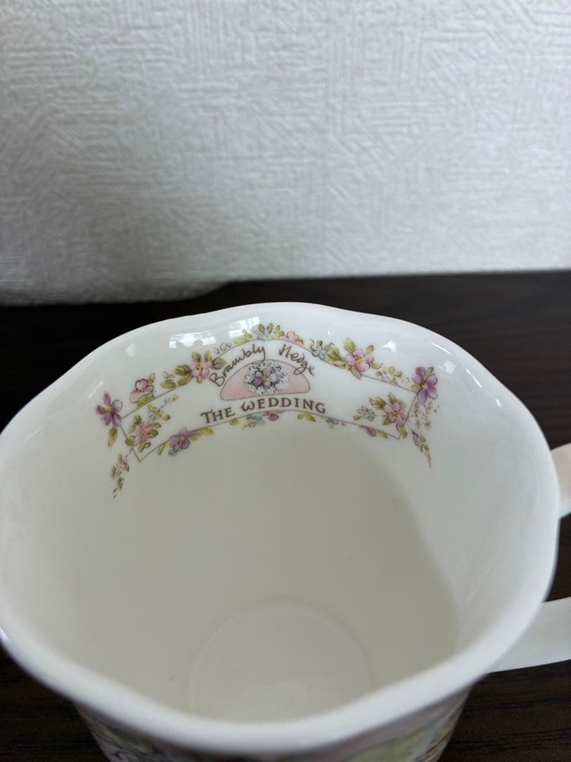 ロイヤルドルトン　Brambley Hedge THE WEDDING ２点