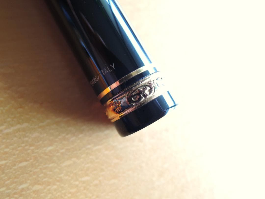 【バロン】デルタ ドルチェビータ ミディアム万年筆 バーメイル18K F