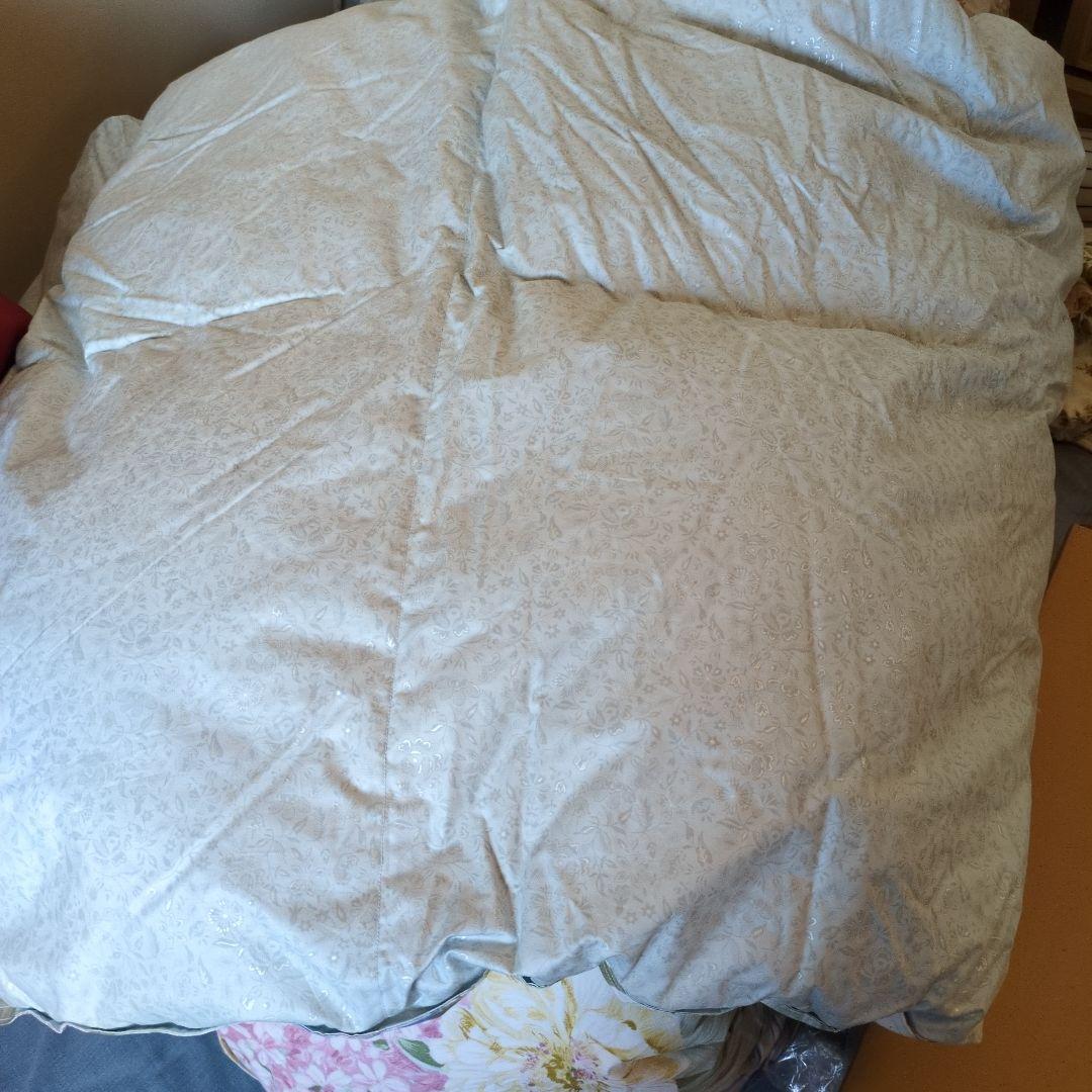 羽毛 花柄掛け布団 ブルー系