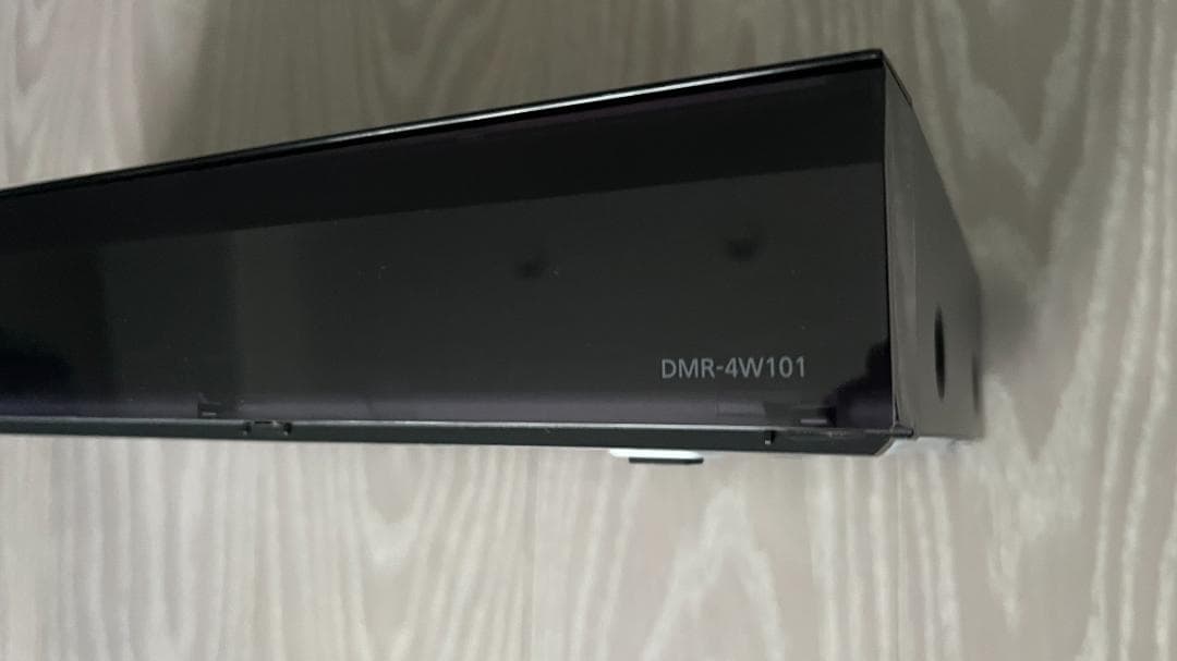 Panasonic 4Kチューナー内蔵　DMR-4W101 ブルーレイレコーダー