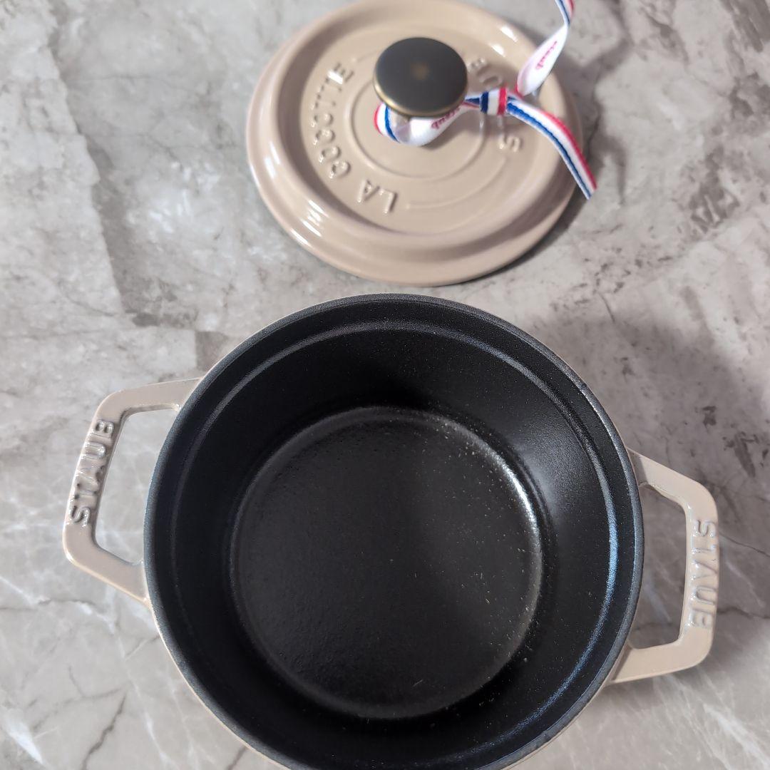 staub ストウブ ピコ ココット ラウンド リネン 14cm