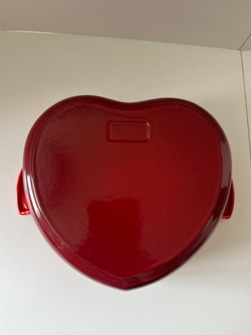 ルクルーゼ　ココットダムール　② チェリーレッド