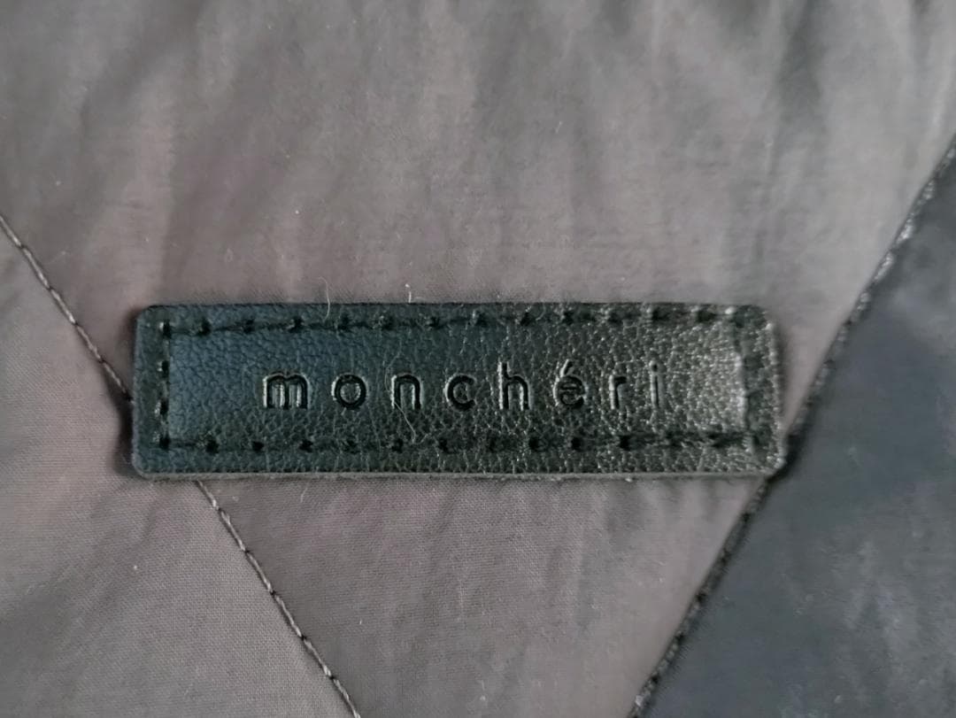 mon chéri キルティングメッシュ付き犬用フロントリュック