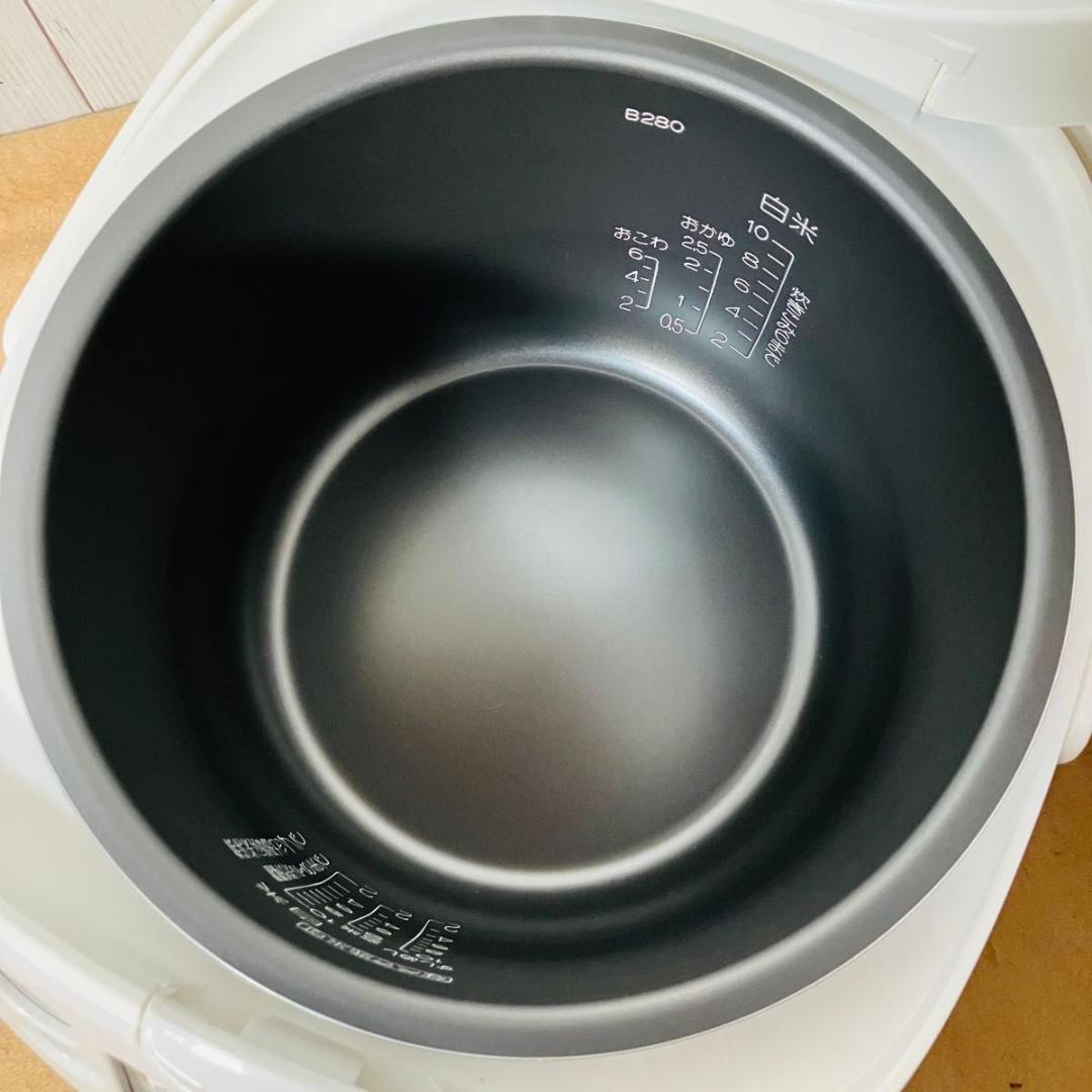 【新品】象印 マイコン炊飯ジャー NS-WF18-WB 10合 1升 ホワイト