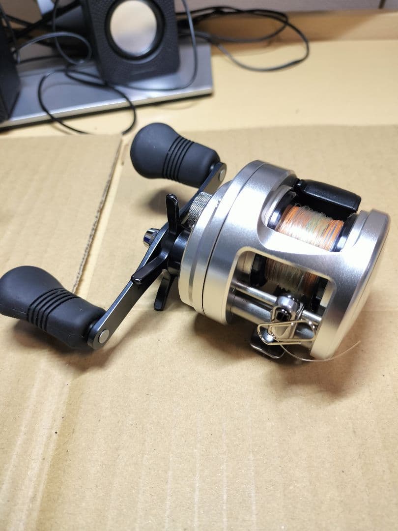 SHIMANO OCEA CALCUTTA 200PG ベイトリール　シマノ