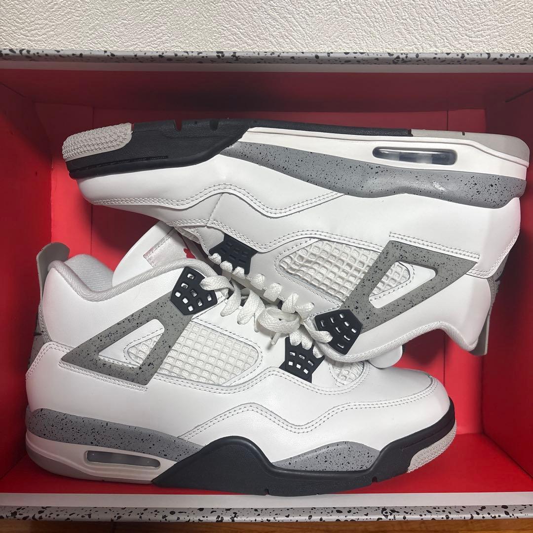 エアジョーダン4レトロ　28センチ