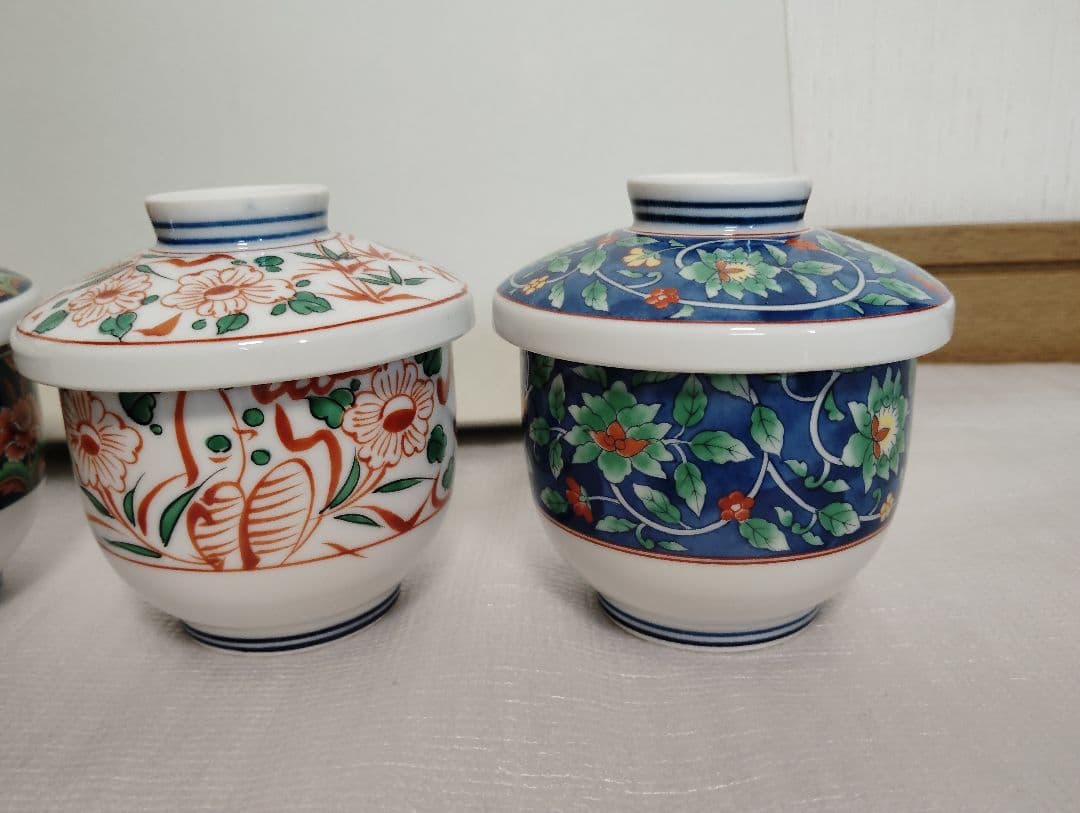 未使用　有田焼　南山窯　絵変わり　蓋付き碗揃　蒸し碗　　5客　茶碗蒸し　色絵