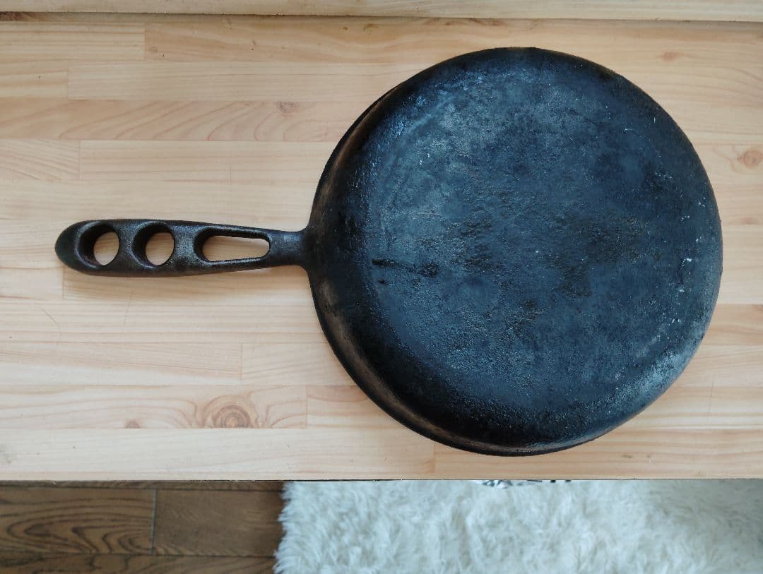鋳鉄製　おもいのフライパン　20cm