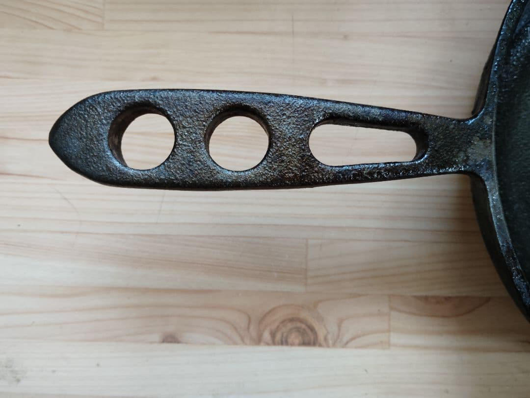 鋳鉄製　おもいのフライパン　20cm