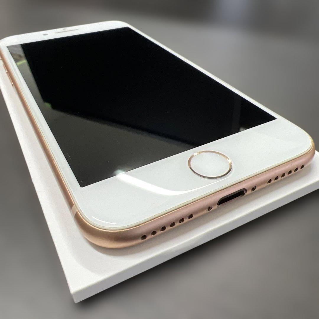 【美品】iphone8
