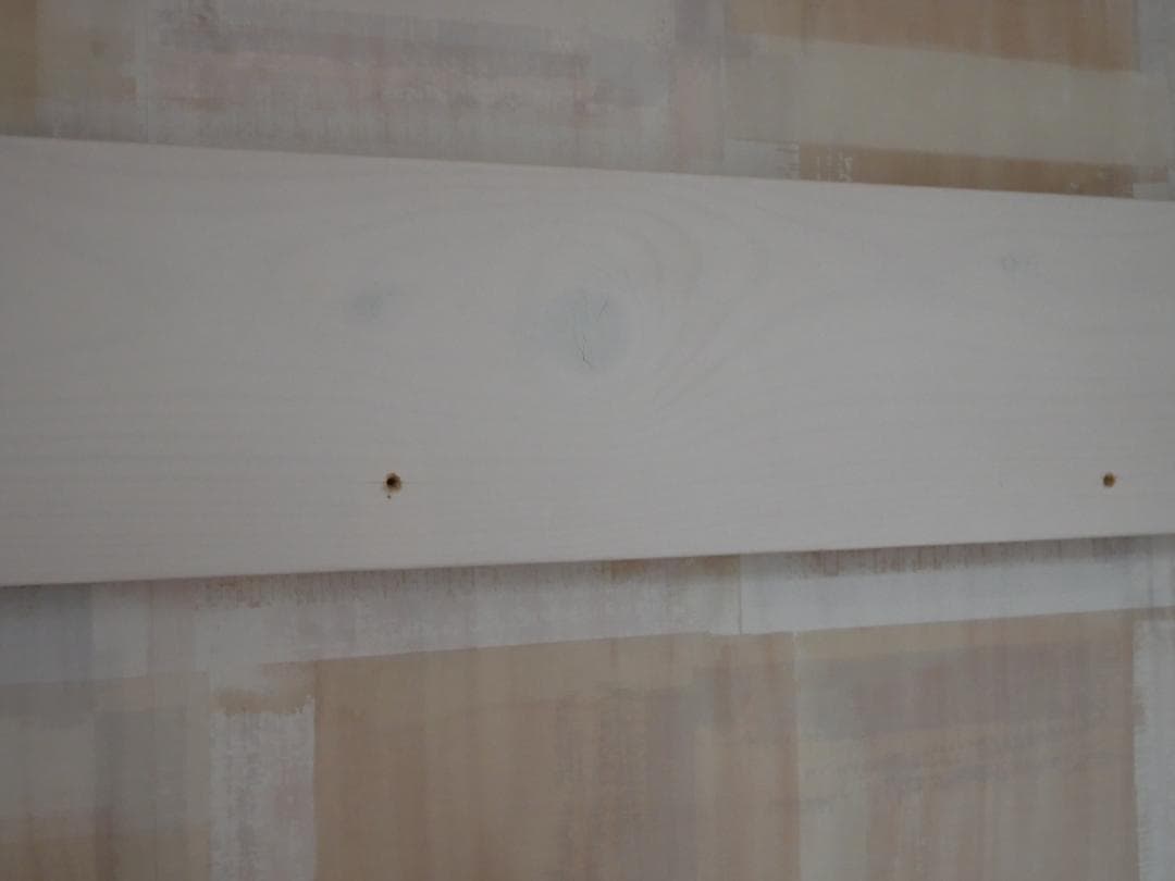 【直接引き渡しのみ】美品、ロフトベッド イーニーMid ホワイト 宮棚付　収納