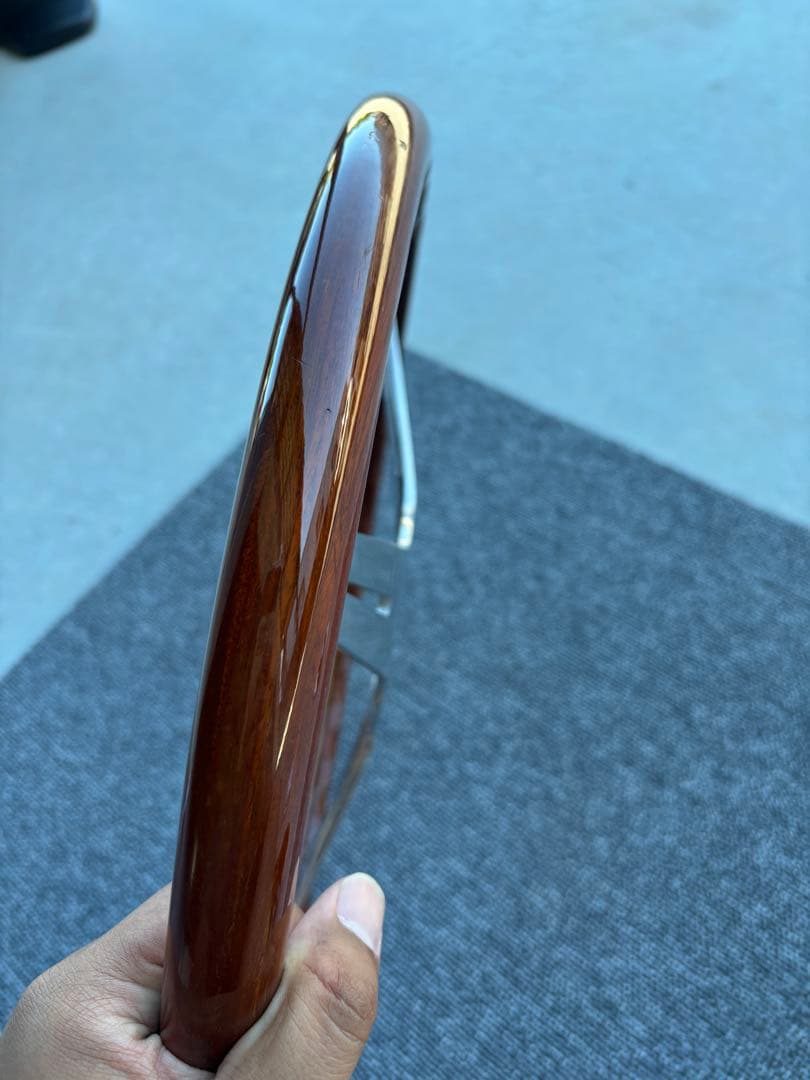 ナルディ　クラシック　3本スポーク　ウッドステアリング