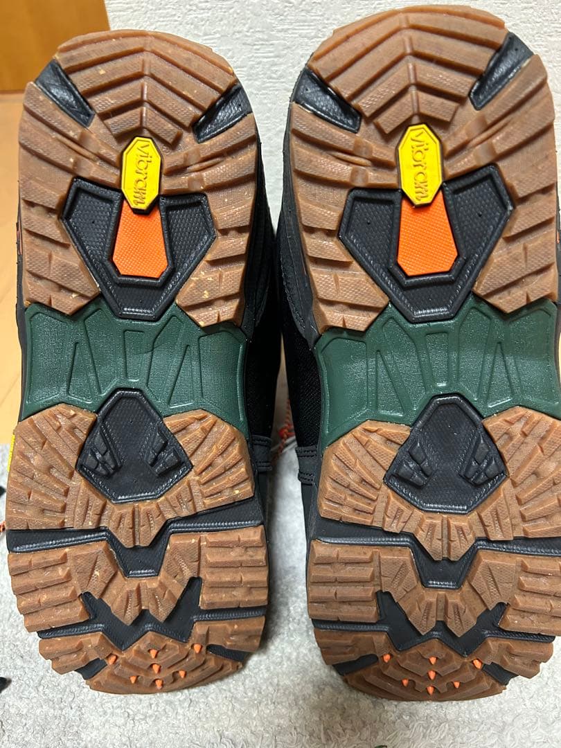 BURTON IMPERIAL ASIAN FIT 29㎝　ブラック　オレンジ