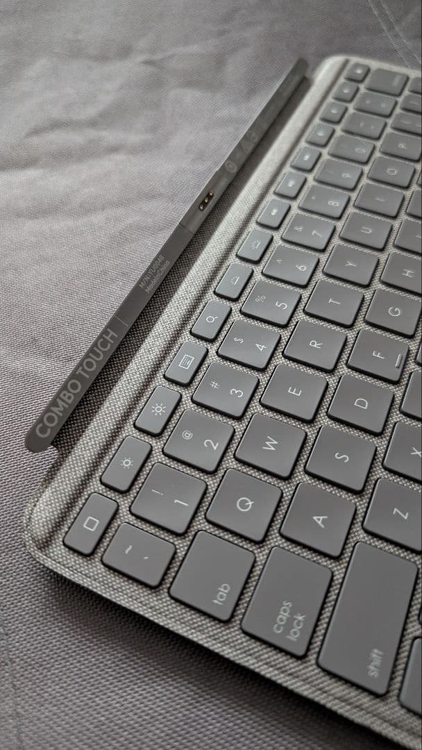 Logicool iPad キーボードケース Combo Touch US配列