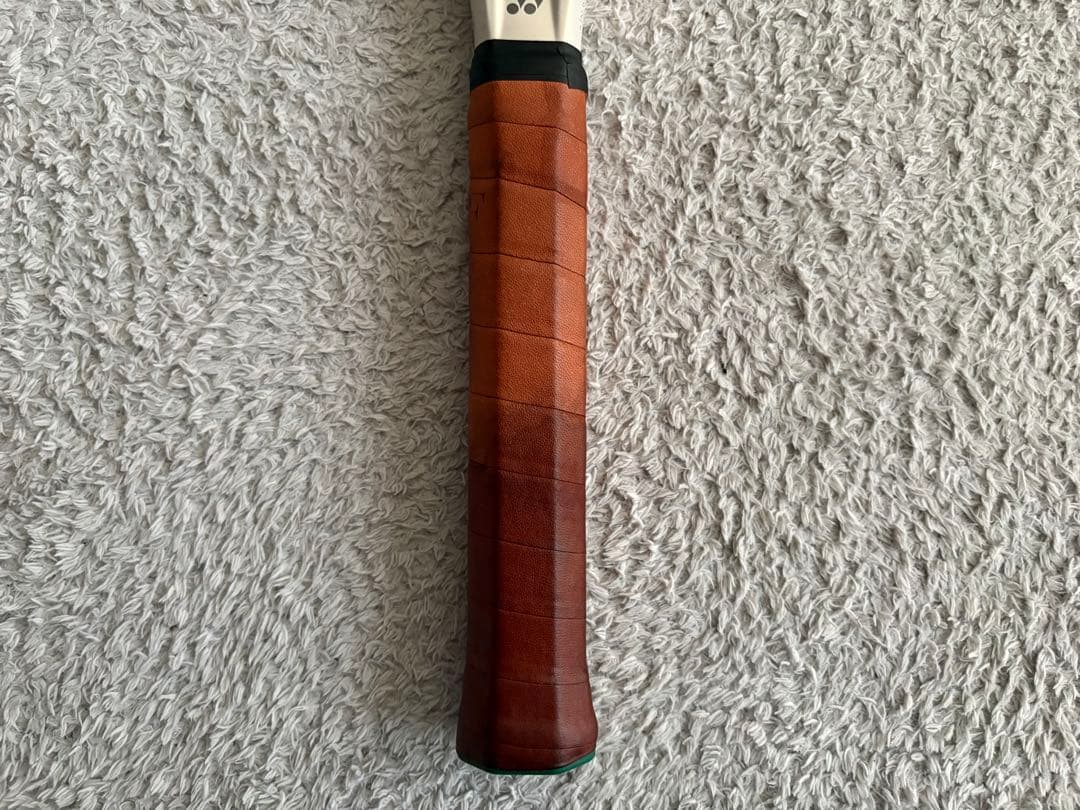 ヨネックス ブイコア 100 サンドベージュ YONEX VCORE 100