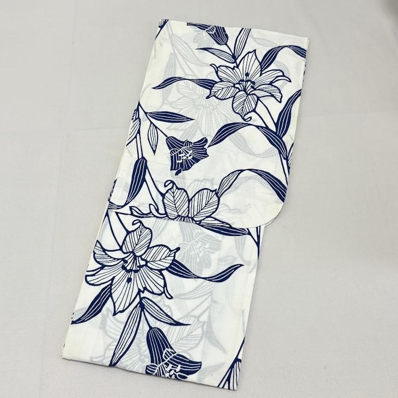 ゆりのはな　浴衣　女物　１０点　まとめ売り　未使用品～少々汚れ有り　綿　G812