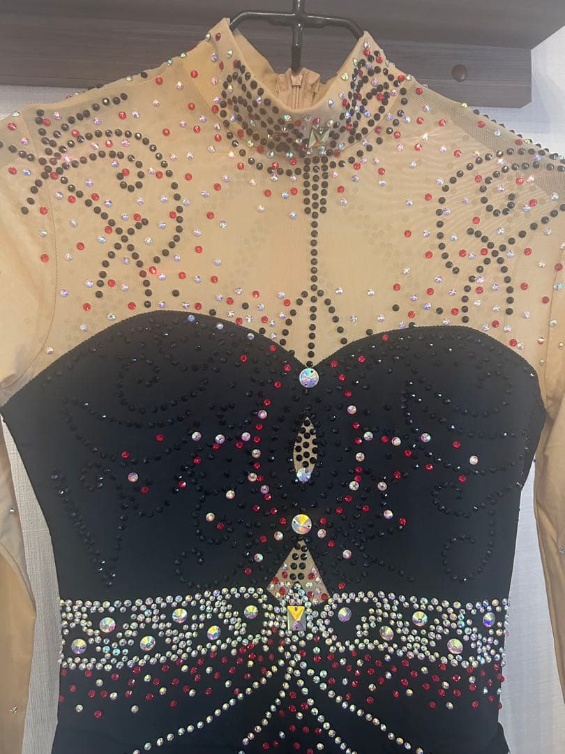 大会　衣装　キラキラ